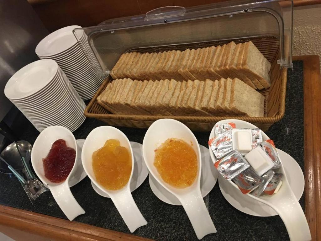 그린 월드 팰리스 호텔 송클라 외부 사진
